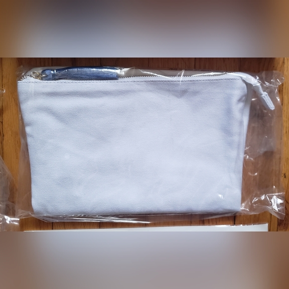 Design DIY White Gold Clutch Purse Kit by Fabfitfun Popsugar Designer Craft Kit - Picture 2 of 9